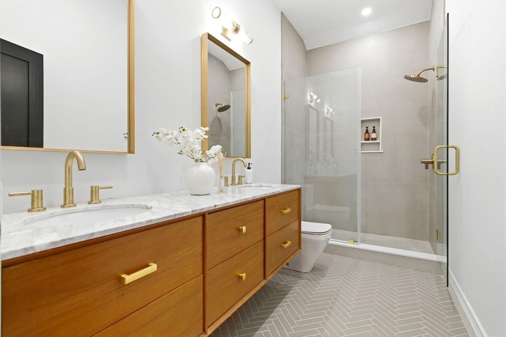 520 East Broadway #2 Boston — Photo 42 of 42