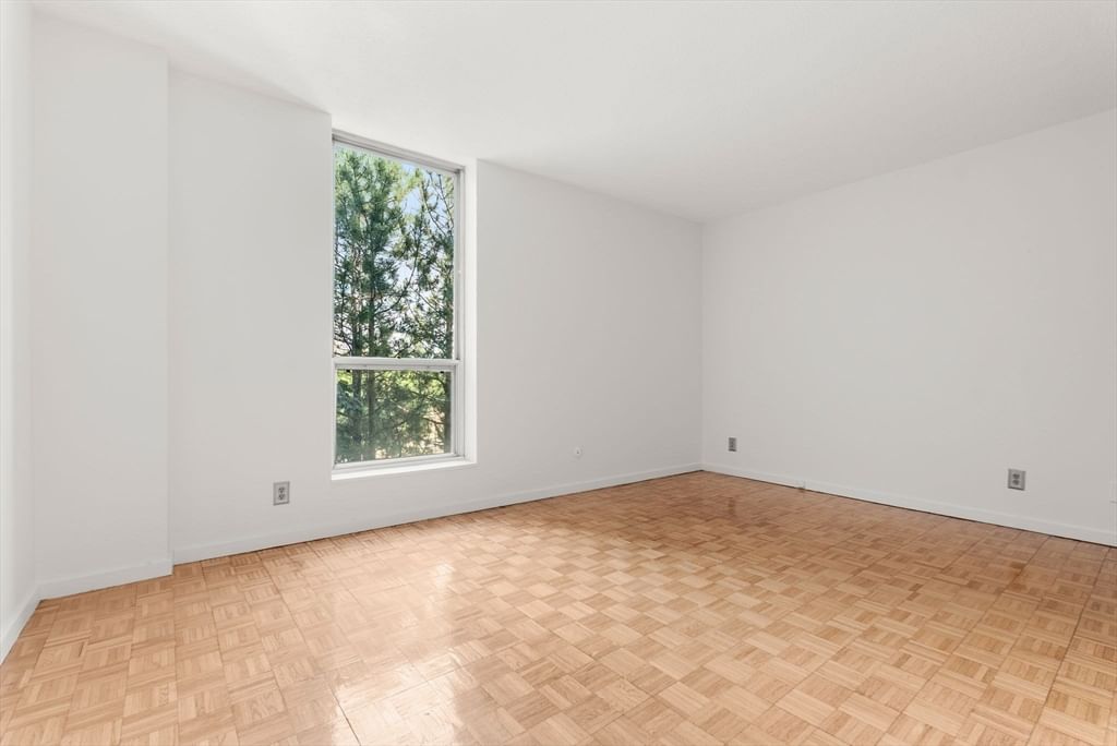 33 Pond Ave #523 Brookline — Photo 18 of 24
