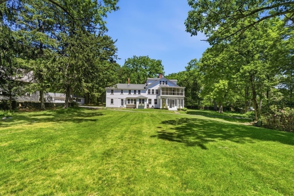 110 Washington St. Sherborn — Photo 23 of 31