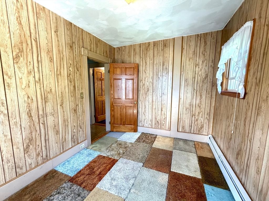 105 Beech St Clinton — Photo 11 of 17