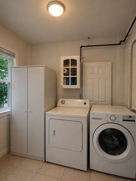 43 Market St #B Cambridge — Photo 12 of 14