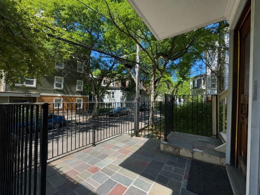 43 Market St #B Cambridge — Photo 13 of 14
