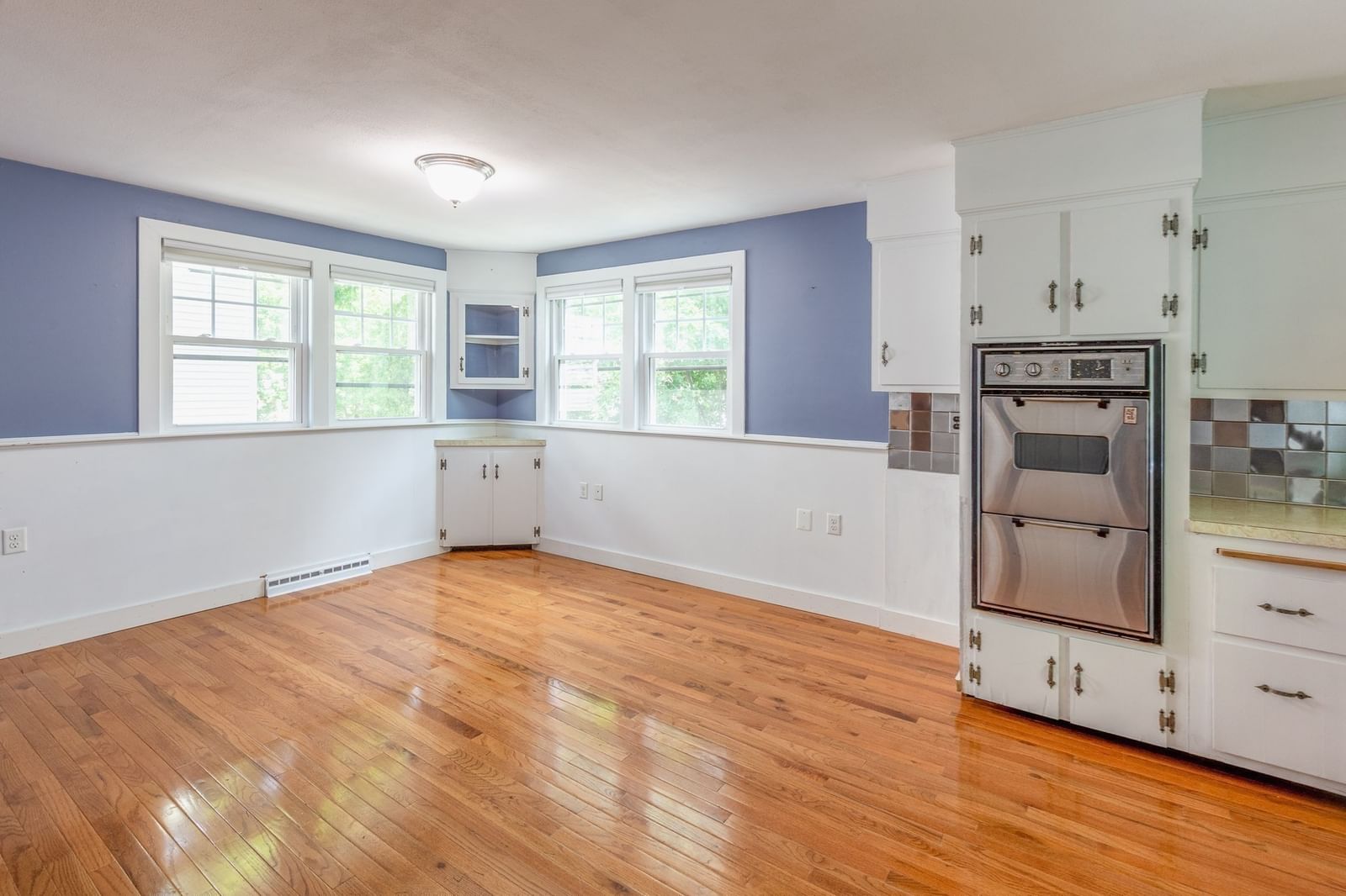 10 Samoset St Plymouth — Photo 11 of 29