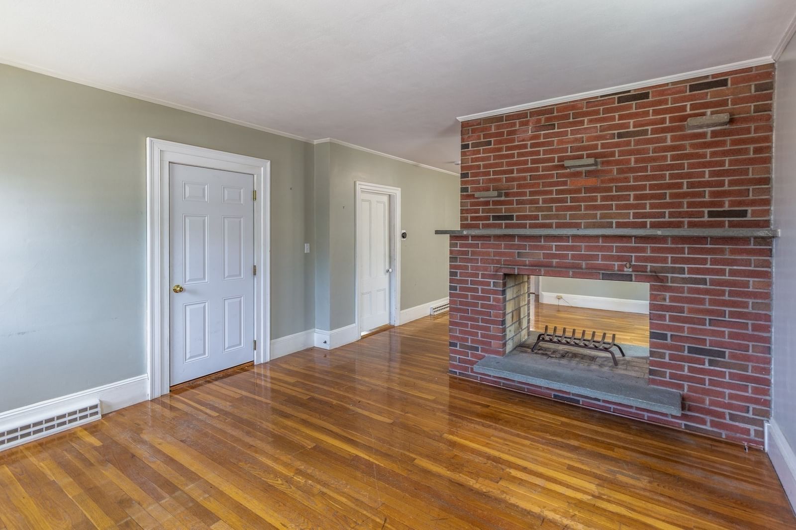 10 Samoset St Plymouth — Photo 9 of 29