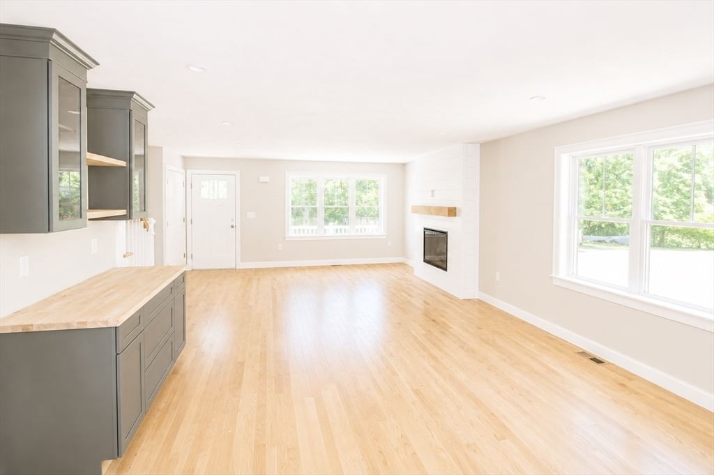 Plan A Northville Village Whitman — Photo 11 of 25