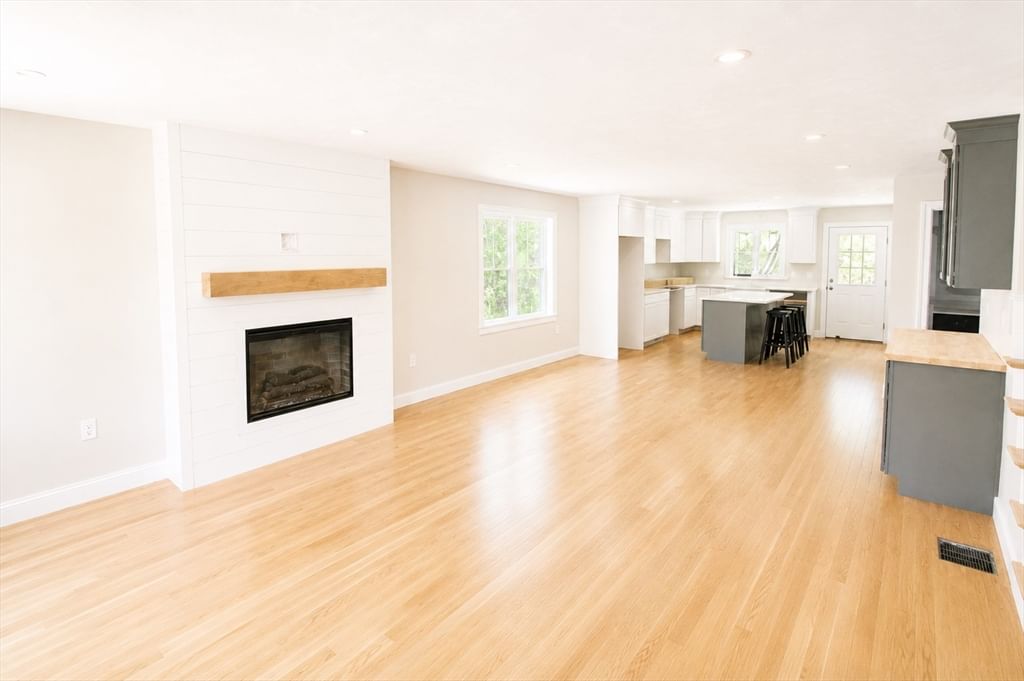 Plan A Northville Village Whitman — Photo 12 of 25