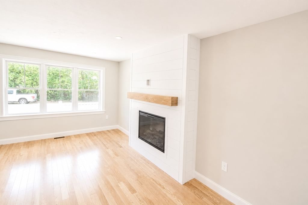 Plan A Northville Village Whitman — Photo 13 of 25