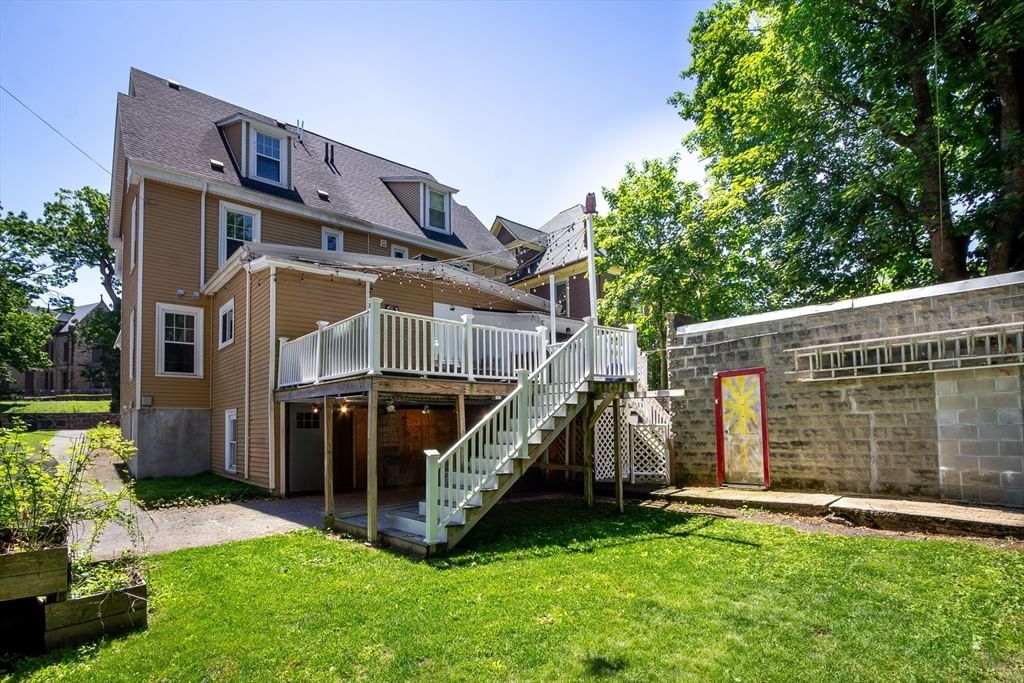 287 Walnut Ave Boston — Photo 28 of 36