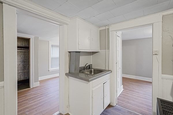10 Ellsworth Worcester — Photo 11 of 36