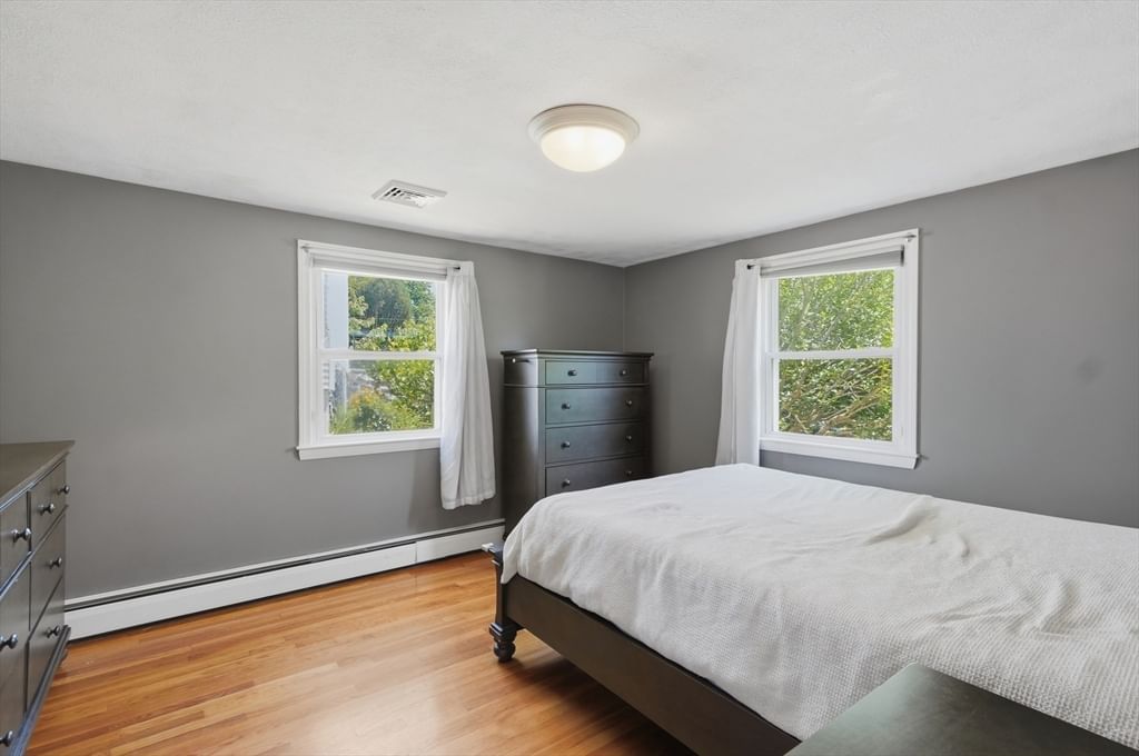 41 Vershire Street #R Boston — Photo 12 of 23