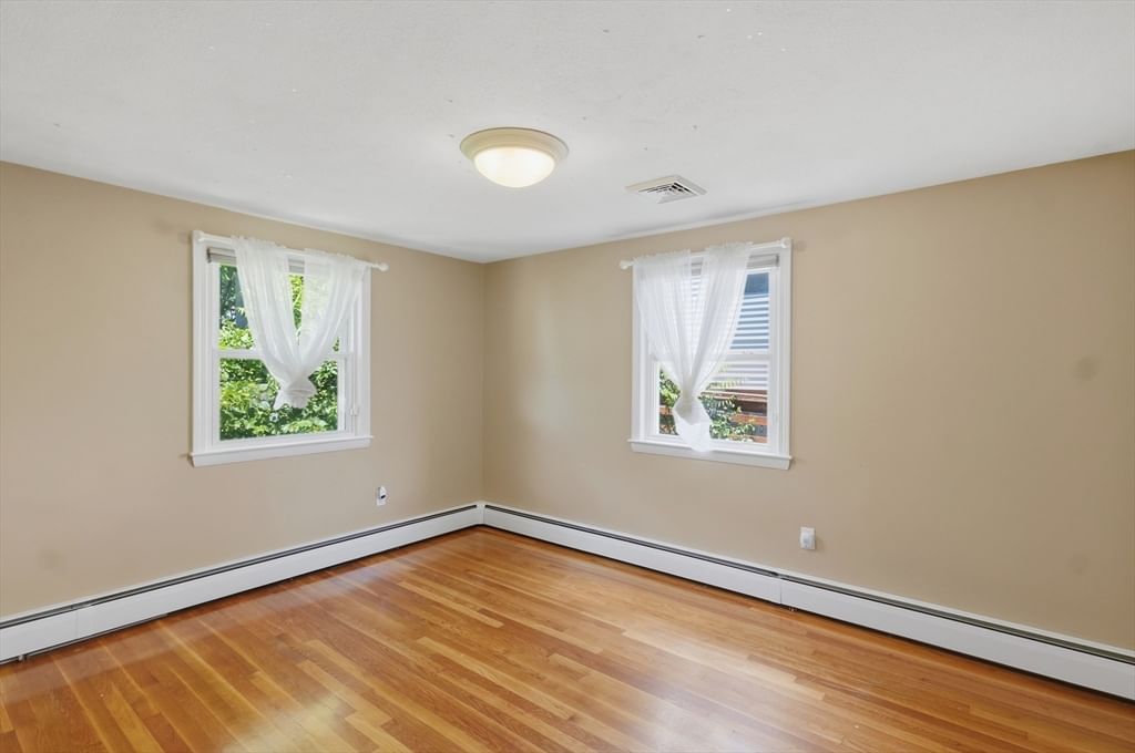 41 Vershire Street #R Boston — Photo 15 of 23