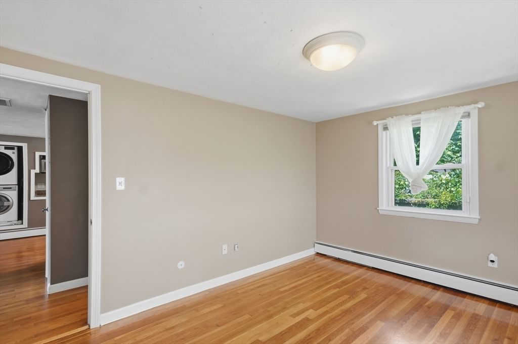 41 Vershire Street #R Boston — Photo 17 of 23
