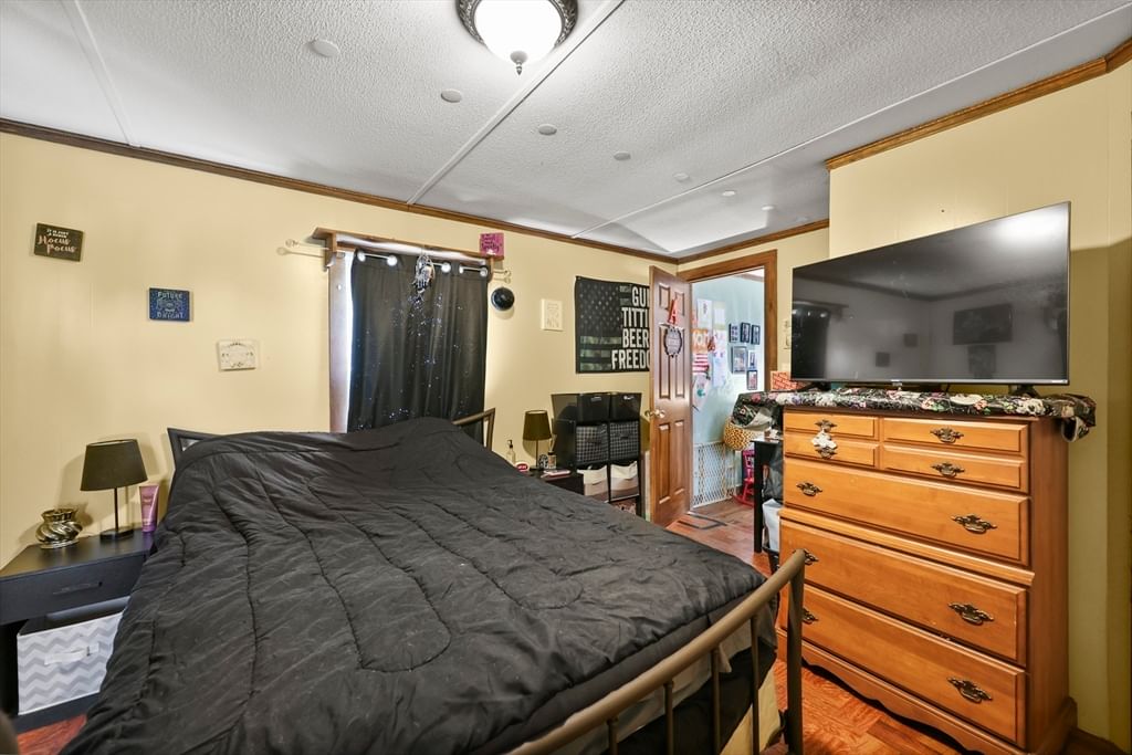 18 Brierwood Ln, Pittsfield, MA 01201 photo 4