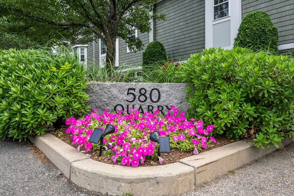 580 Quarry Street #4 Quincy — Photo 36 of 39