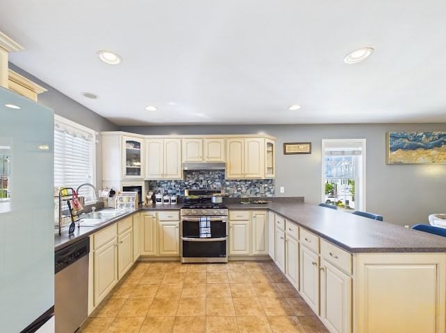 19 Abington Ln. Fall River — Photo 12 of 36