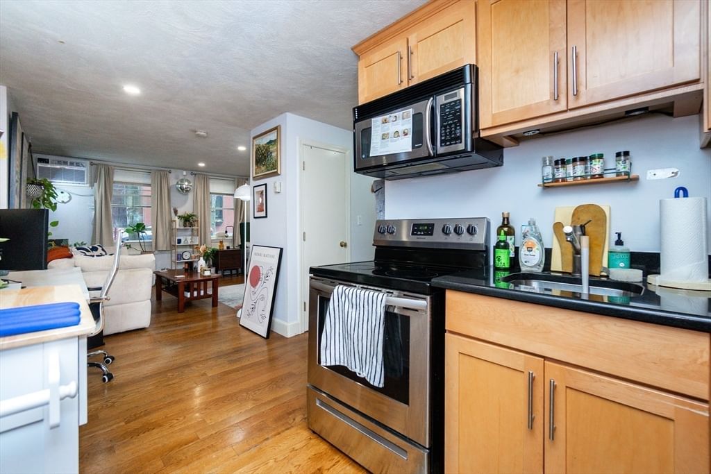 34 Washington St #1A Boston — Photo 11 of 18