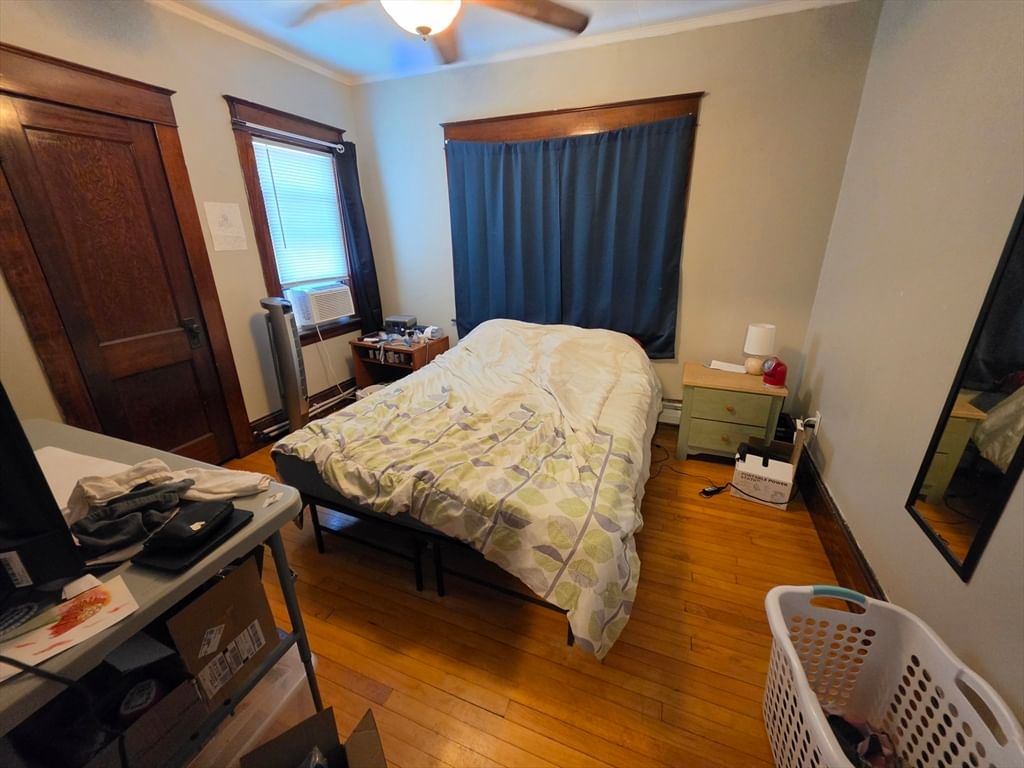 52 Maple St Northampton — Photo 13 of 23