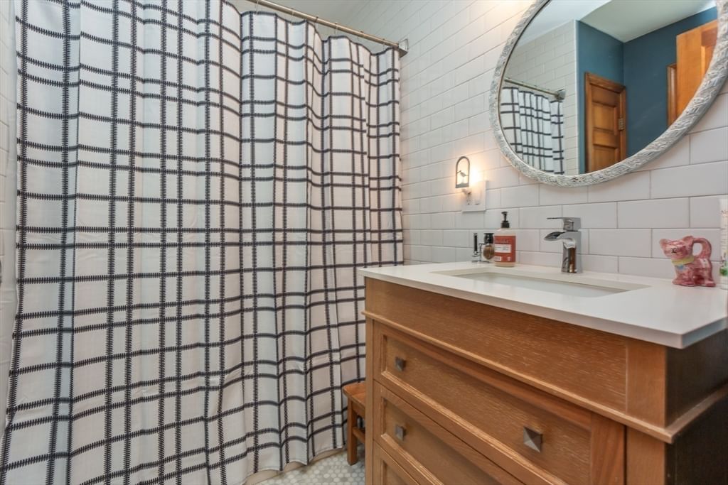 1 Ocean Dr, Mattapoisett, MA 02739 photo 5