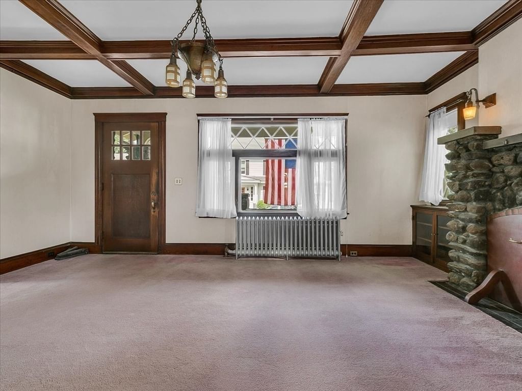 77 Lamoille Ave Haverhill — Photo 8 of 24