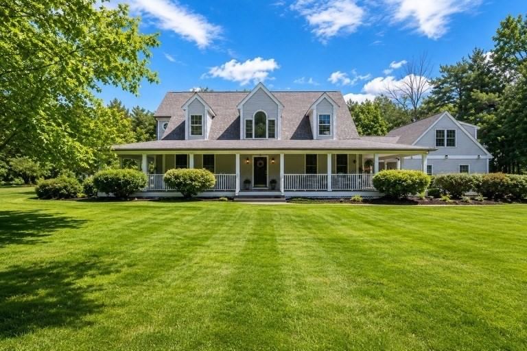 227 Eight Lots Rd