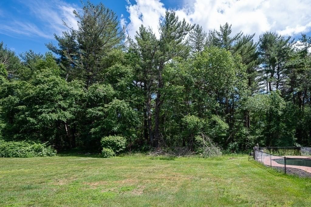 227 Eight Lots Rd Sutton — Photo 36 of 41