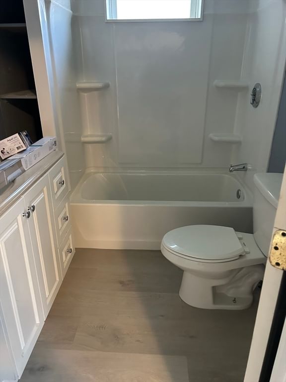Photo 6 Photo 6