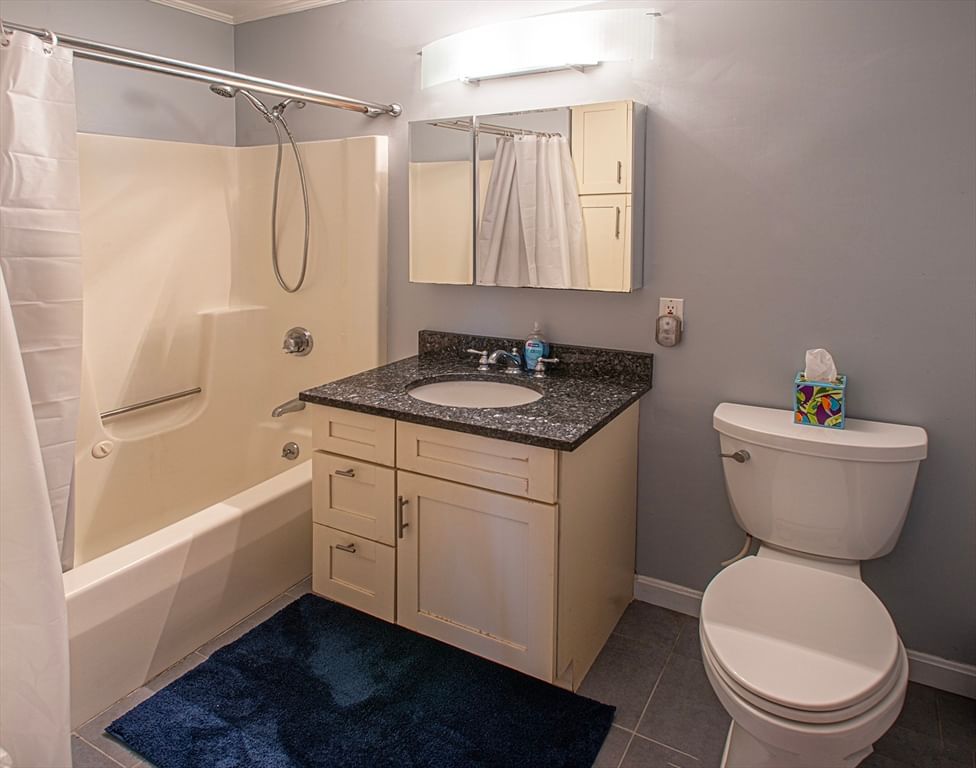351 Pleasant Street #11 Northampton — Photo 11 of 17