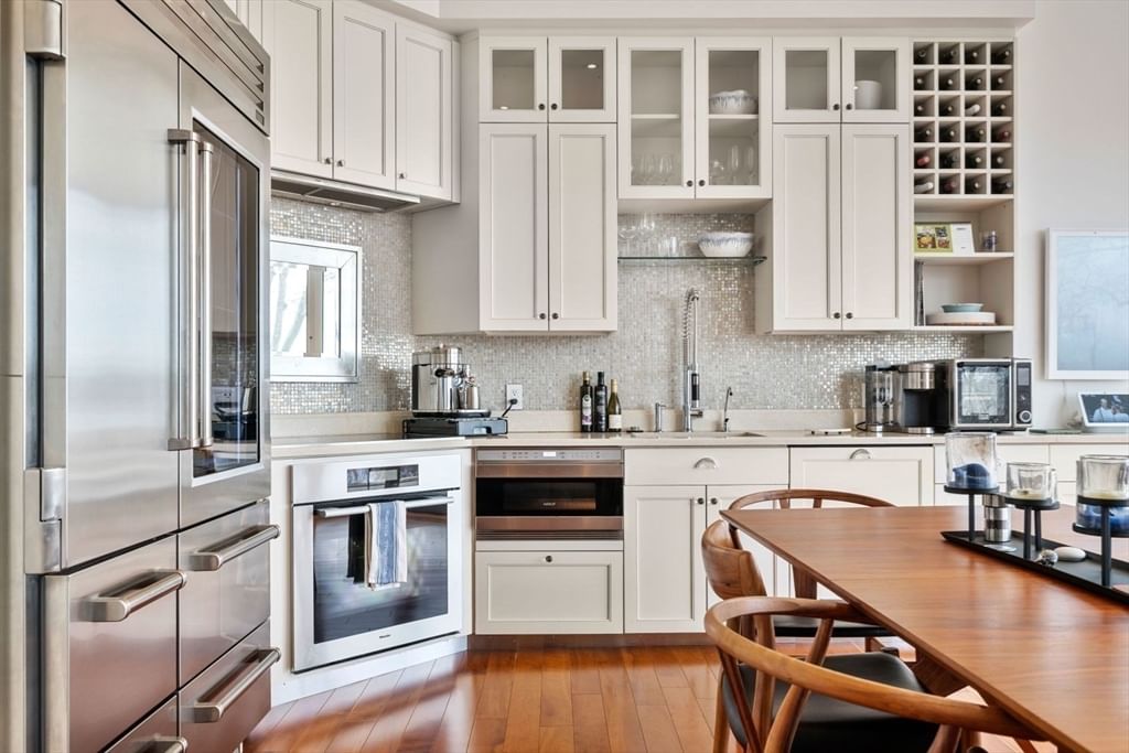 975 Memorial Drive #210 Cambridge — Photo 4 of 28