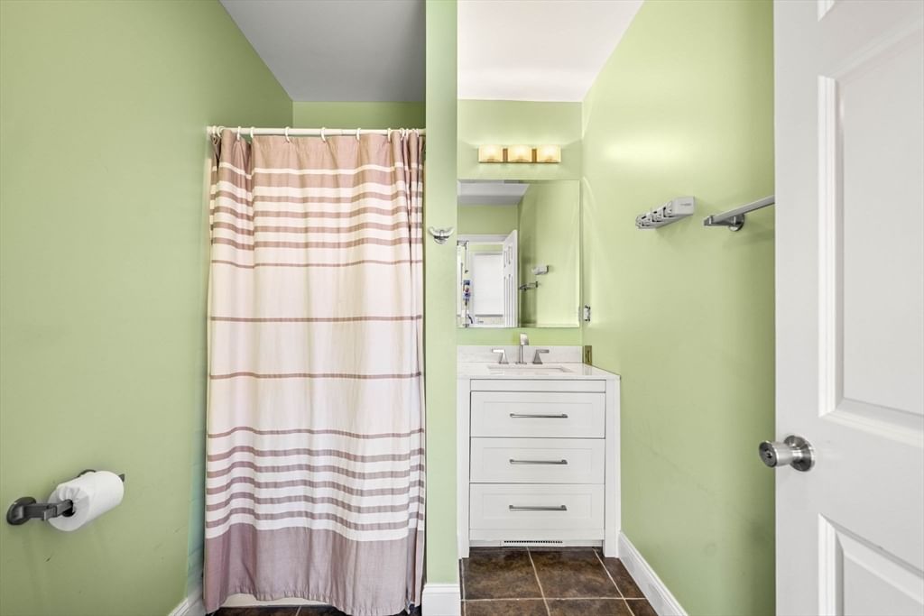 11 Railroad Ave #B4, Salisbury, MA, 11 Railroad Ave #B4, Salisbury, MA Photo #16