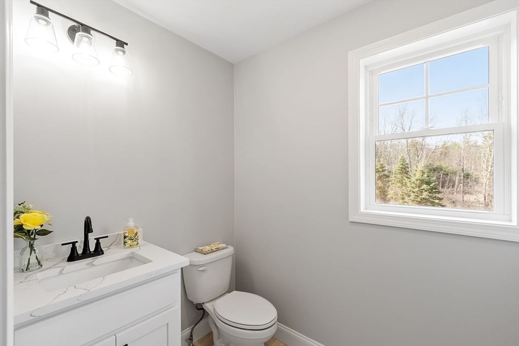 792 Massachusetts Avenue #792 Lunenburg — Photo 23 of 42