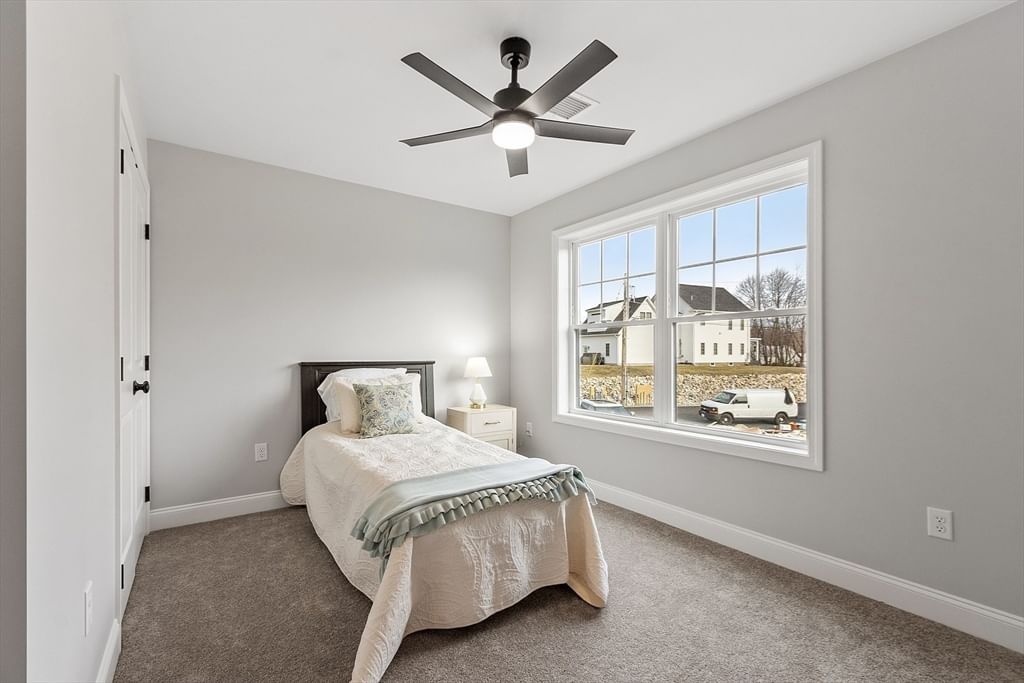792 Massachusetts Avenue #792 Lunenburg — Photo 36 of 42