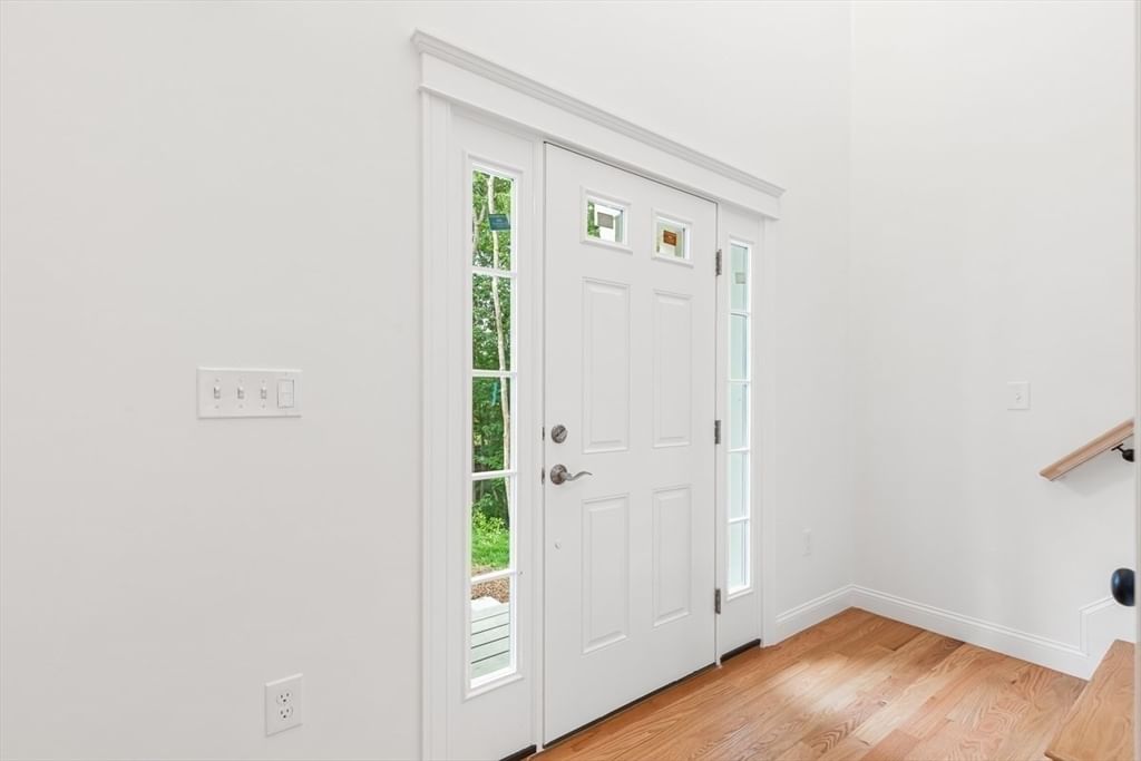1234 Commerce Way Attleboro — Photo 10 of 33