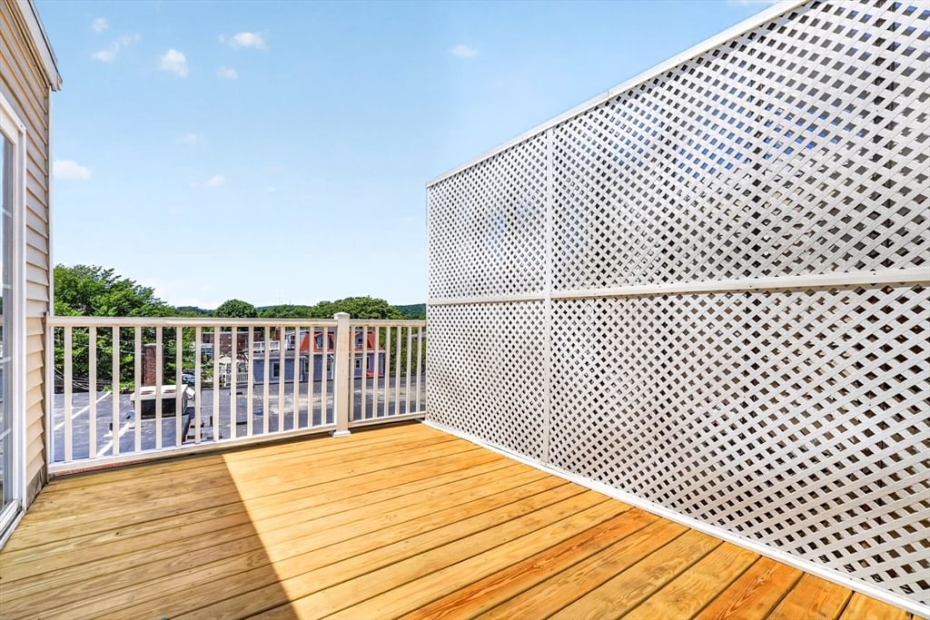 29 Spruce St #42 Waltham — Photo 13 of 41