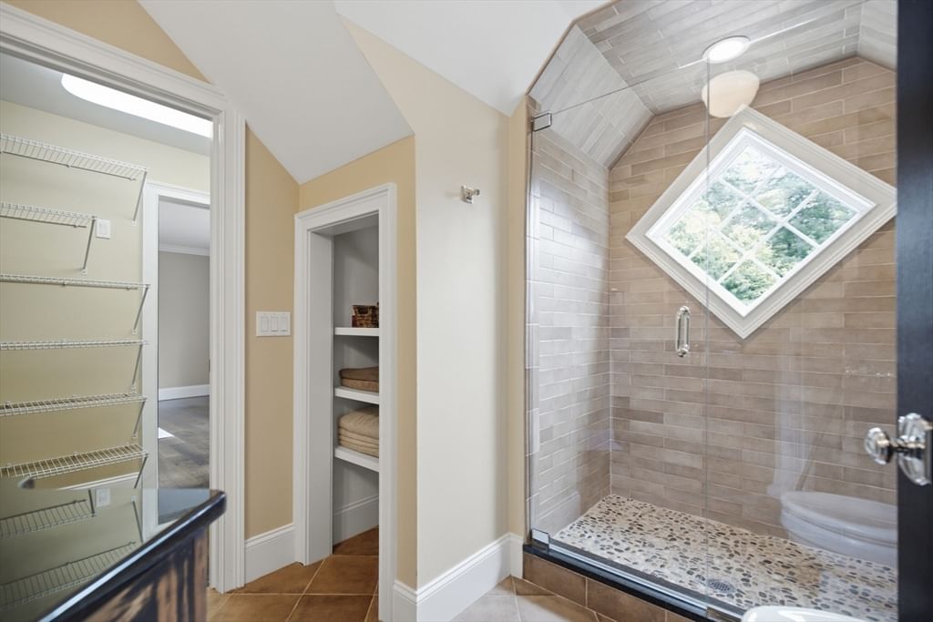 202 R Prospect Street Easton — Photo 22 of 42