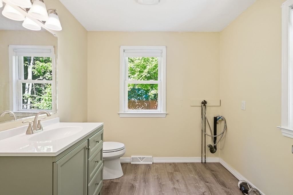 53 Luden St Springfield — Photo 15 of 39