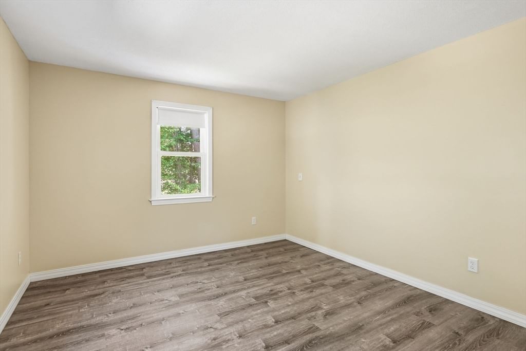 53 Luden St Springfield — Photo 21 of 39