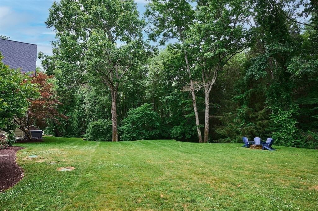 46 Sovereign Way, Northampton, MA Photo #42