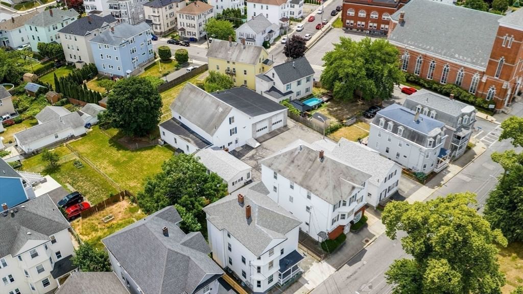 1395-1405 N Main St Fall River — Photo 10 of 42