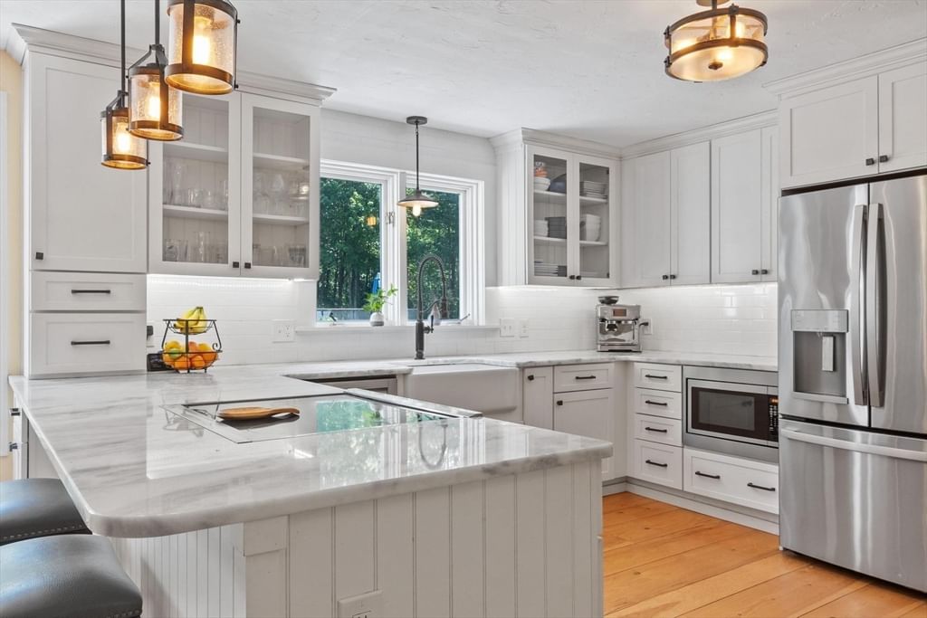 189 Beaman Rd, Princeton, MA 01541 photo 2