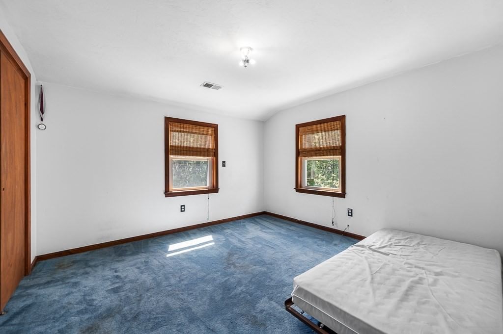 6 Marlboro Dr Leicester — Photo 26 of 41
