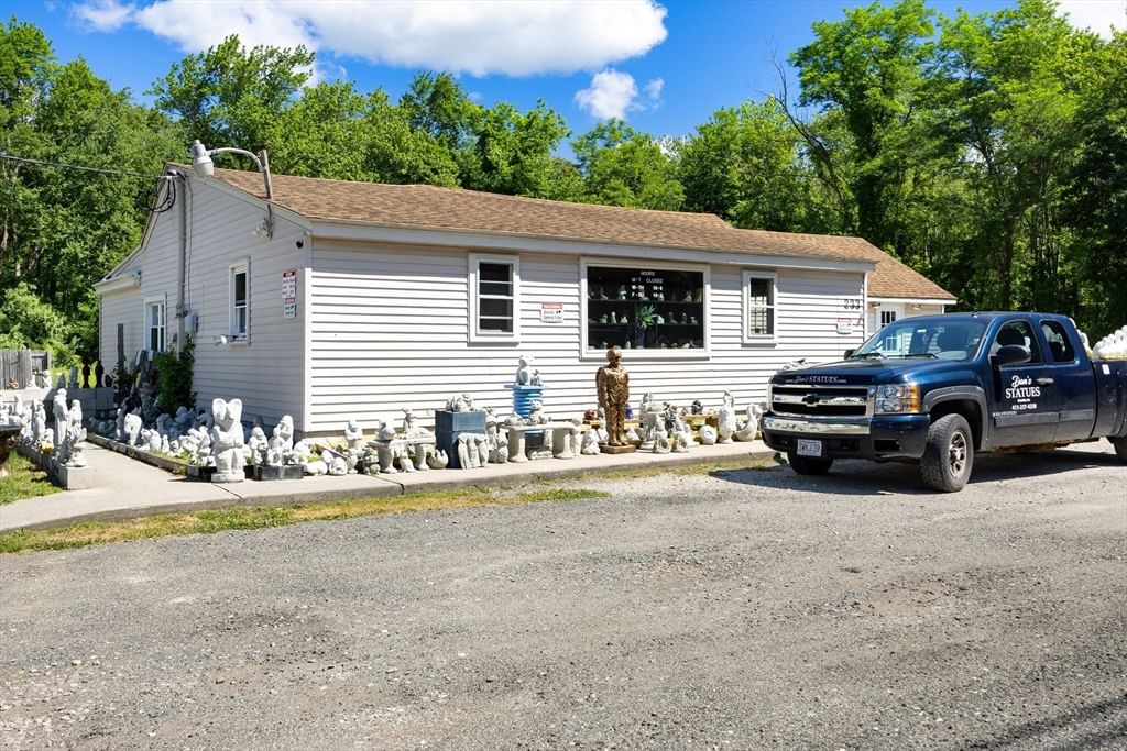 233 Wilbraham Street Palmer — Photo 34 of 40