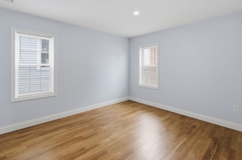 489 Spring Fall River — Photo 12 of 40