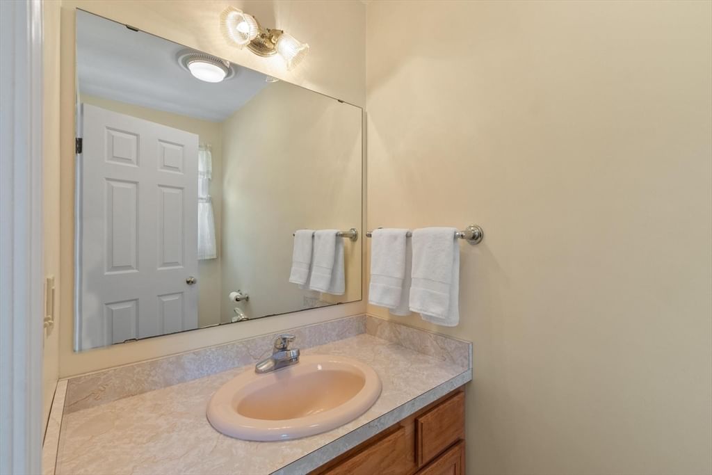 2 Carriage Way, Sterling, MA 01564 photo 5