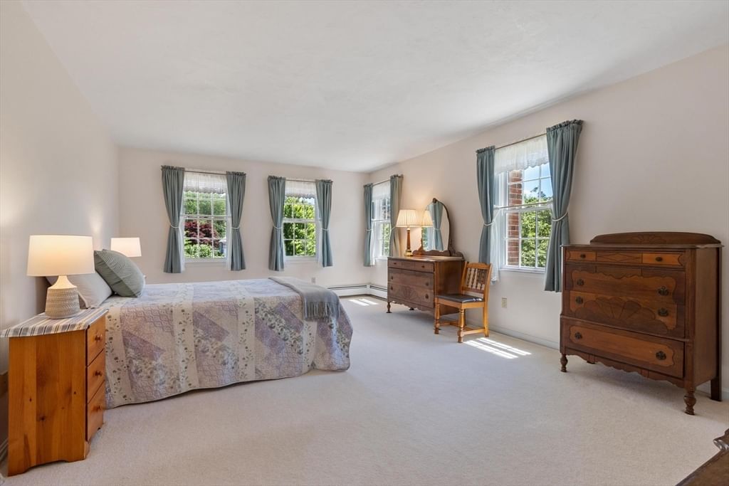 2 Carriage Way, Sterling, MA 01564 photo 4