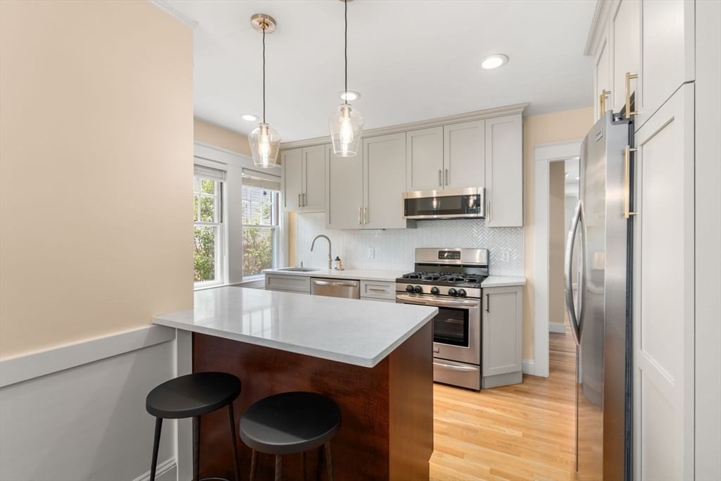 91 Henderson St Needham — Photo 11 of 28