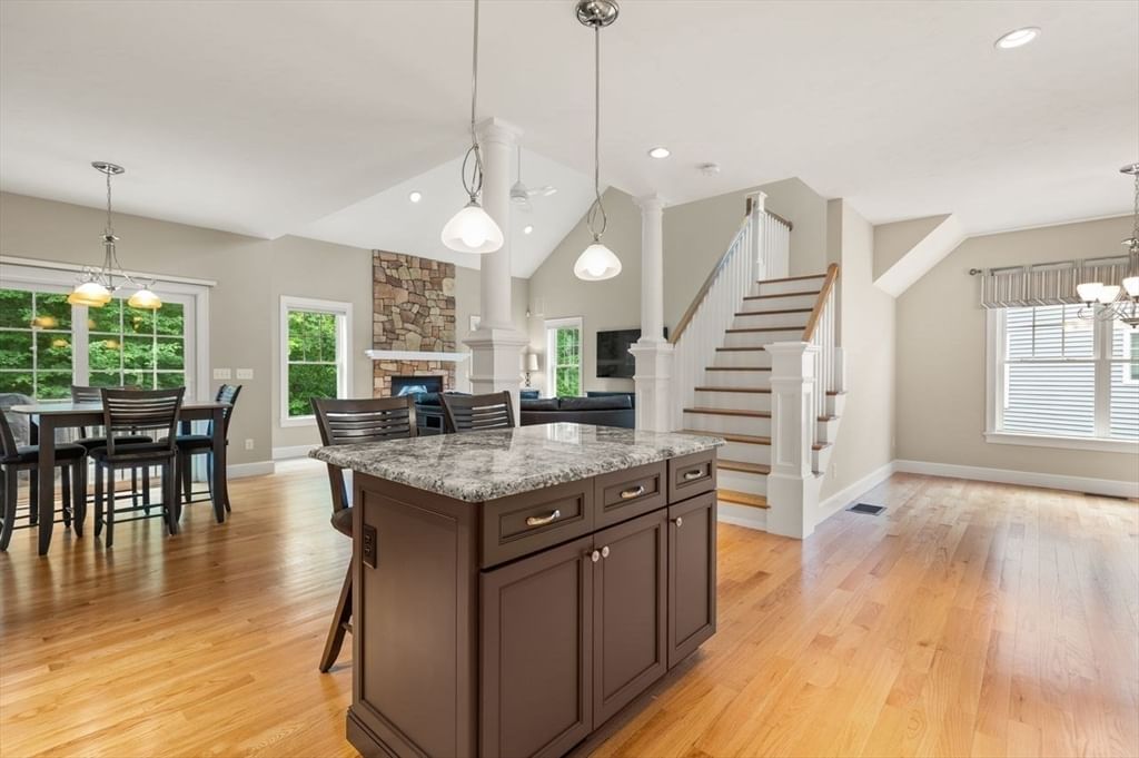 43 Winterberry Ln Easton — Photo 17 of 40