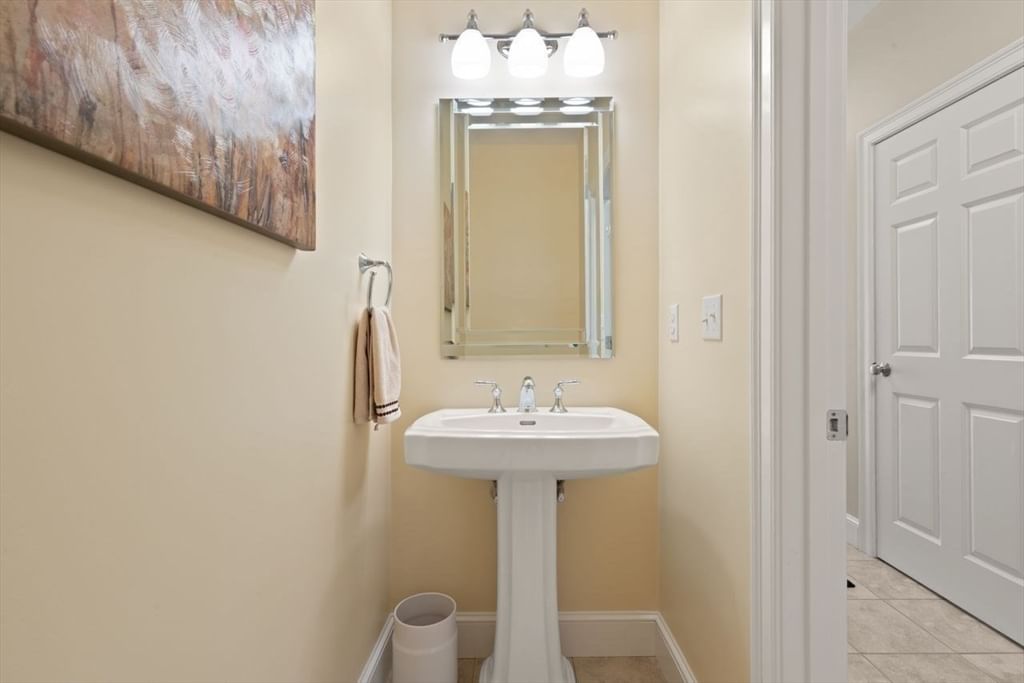 43 Winterberry Ln Easton — Photo 28 of 40