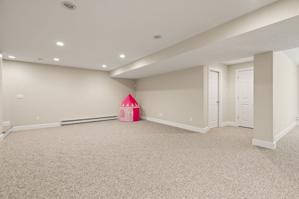 43 Winterberry Ln Easton — Photo 35 of 40