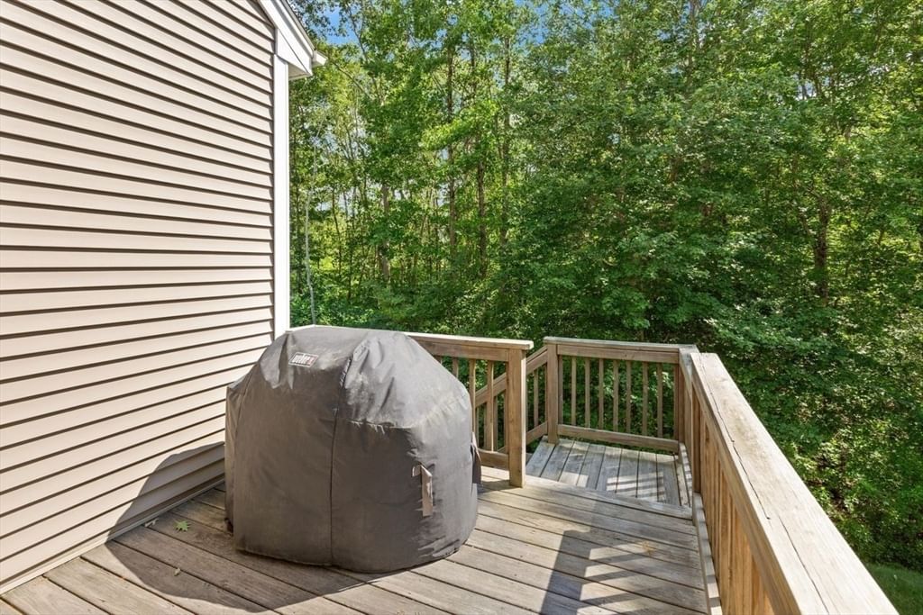 43 Winterberry Ln Easton — Photo 37 of 40
