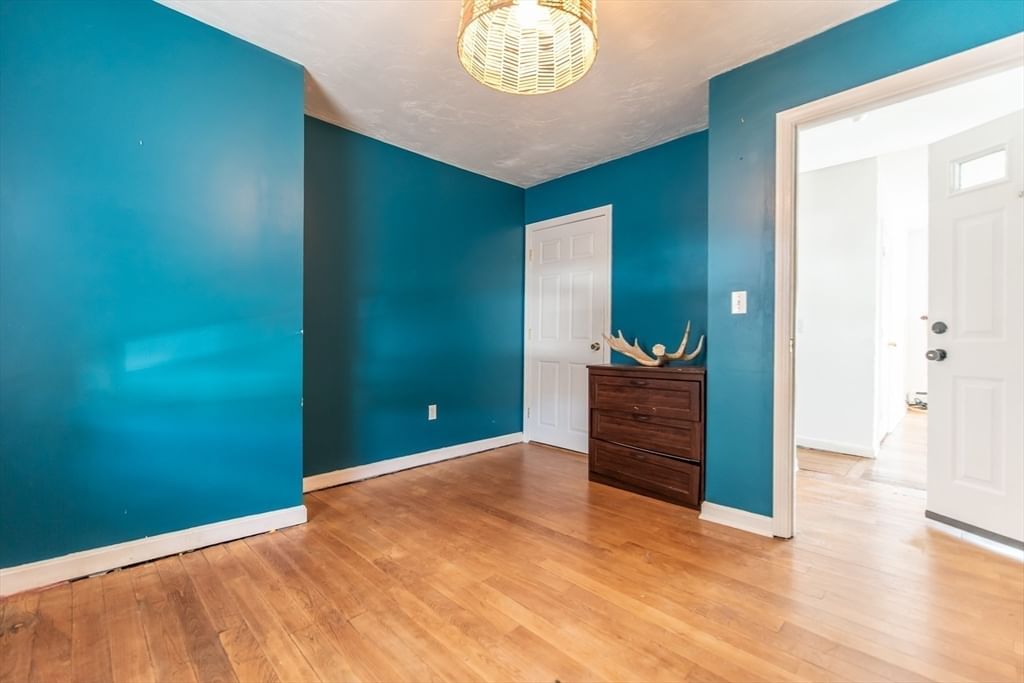 14 Pleasant St #C Franklin — Photo 11 of 15